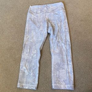 Lululemon cropped leggings